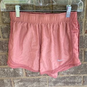 Nike women’s dri fit XS like new.